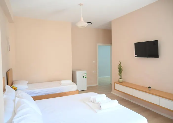 Saranda Apartments סרנדה