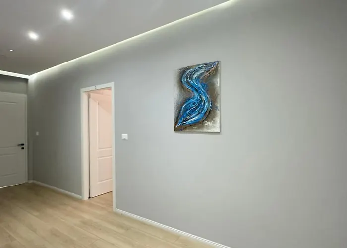 Saranda Apartments בית הארחה 3*