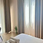 Luxury - Steps From The Pensión Sarandë